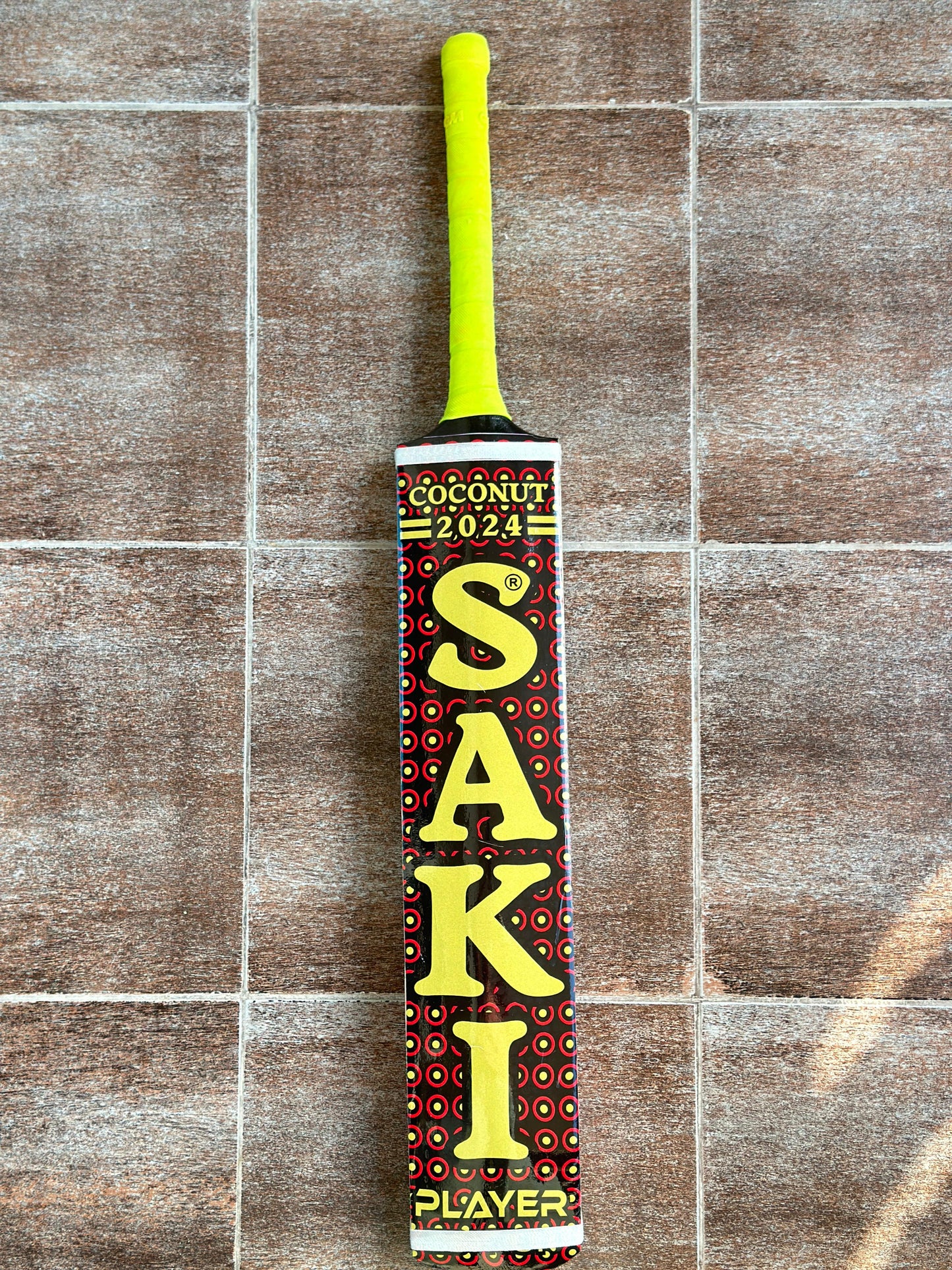 Saki Light Bottom Coconut Bat Lime